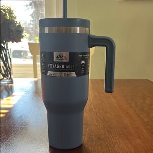 Hydrapeak Voyager 40oz Blue Tumbler